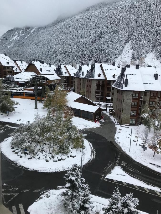 Ferienwohnung Sauts Baqueira Beret Exterior foto
